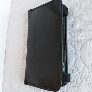 VTG Case Logic 10 CD Disc Visor Holder Hook & Loop Closures & 4 CDs/DVD Untested